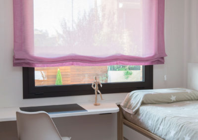 Bandalux-Roman-Blinds12